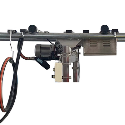 Self-propelled sprinkler for growing seedlings in greenhouse